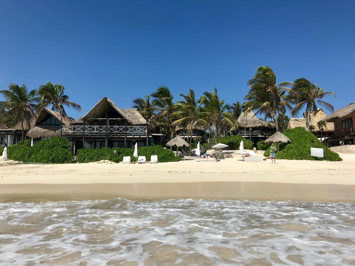 Hotel Luv Tulum Esterno foto