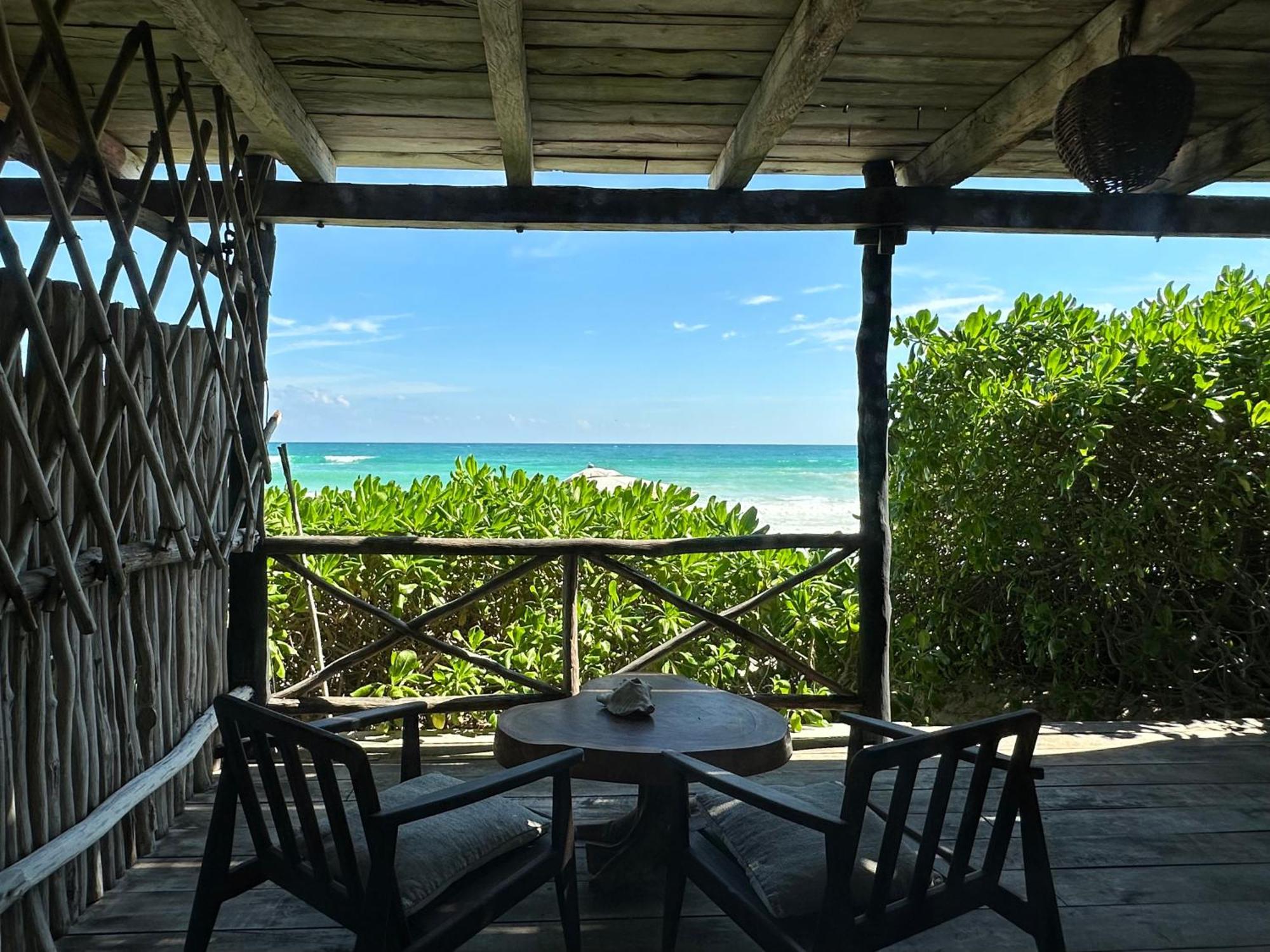 Hotel Luv Tulum Esterno foto
